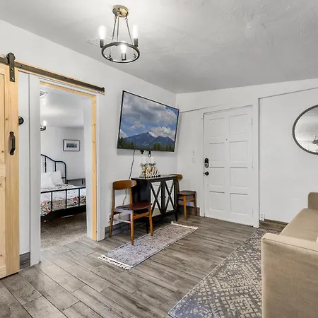 5 Minute Walking To Downtown, Nau, Coffee Shops, Shopping, Parks And More! Flagstaff Exterior photo